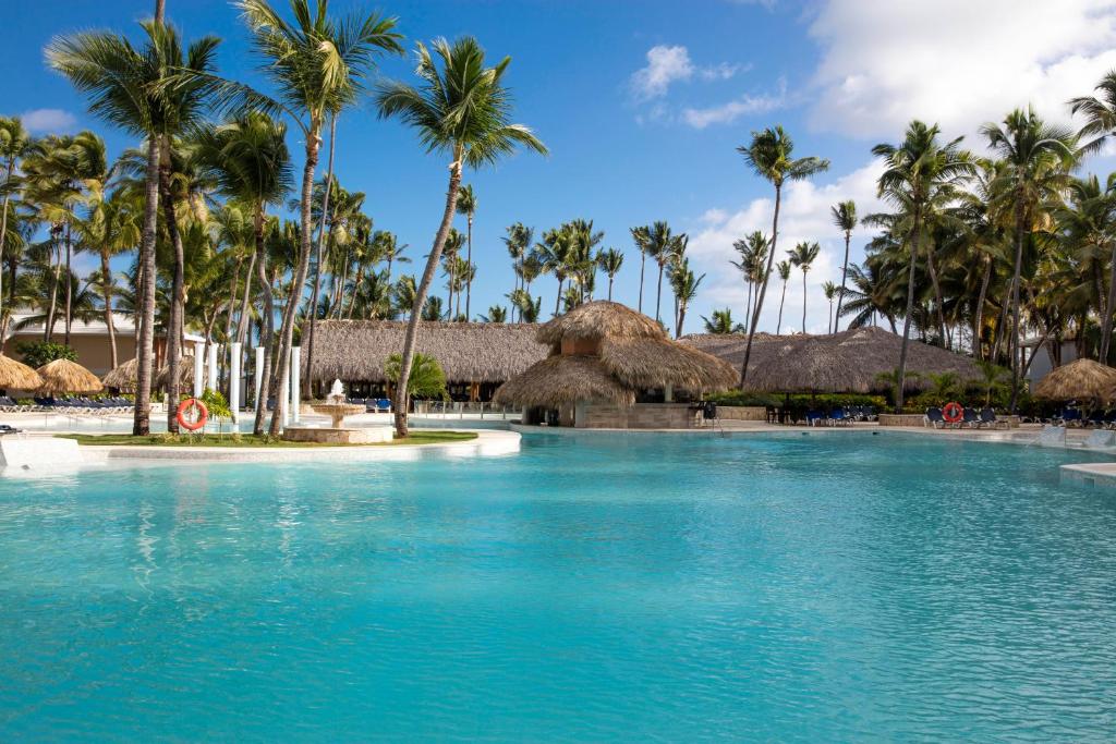 GRAND PALLADIUM PALACE RESORT SPA & CASINO 5*